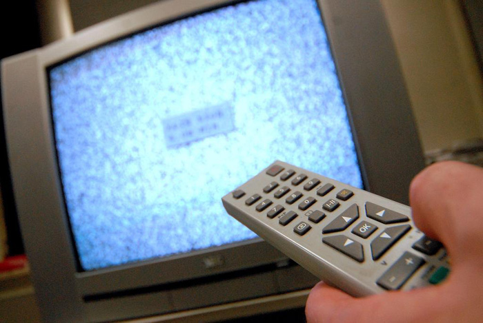 encerrar a tv pública